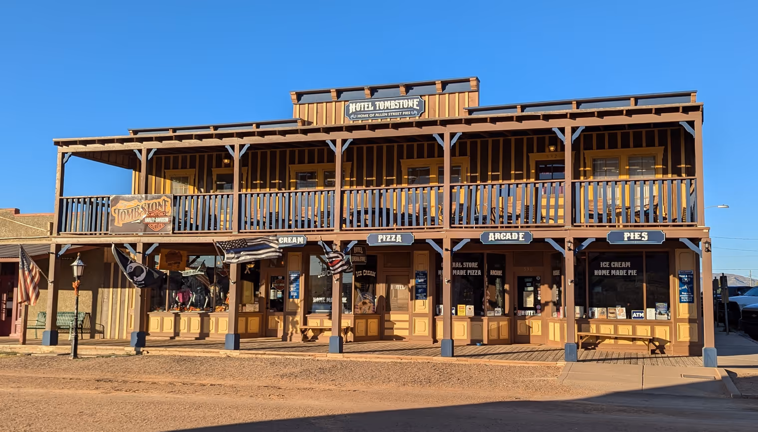 Hotel Tombstone.